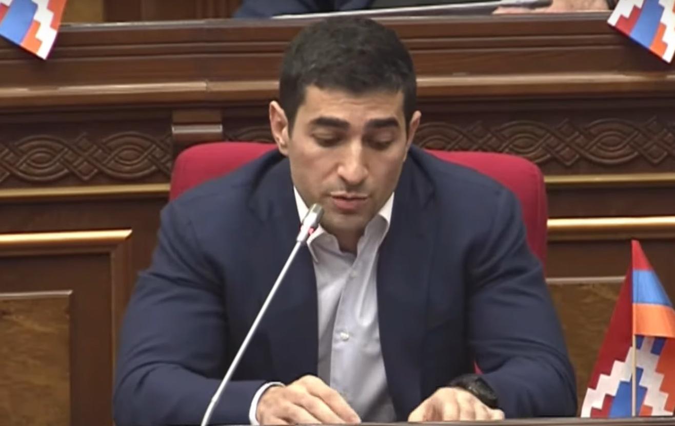 Левон Кочарян: «Невозможно вести переговоры со зверем, когда твоя ...